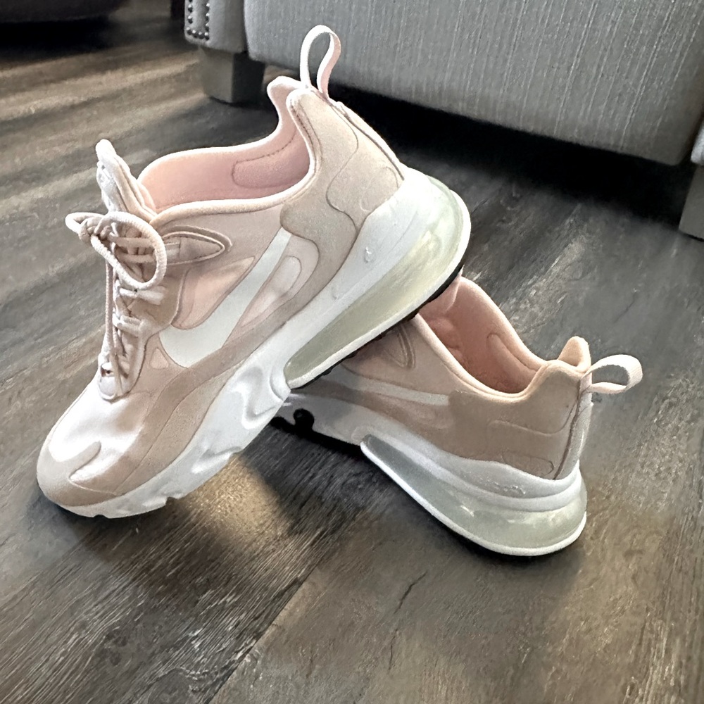 Air Max 270 React 'Barely Rose'